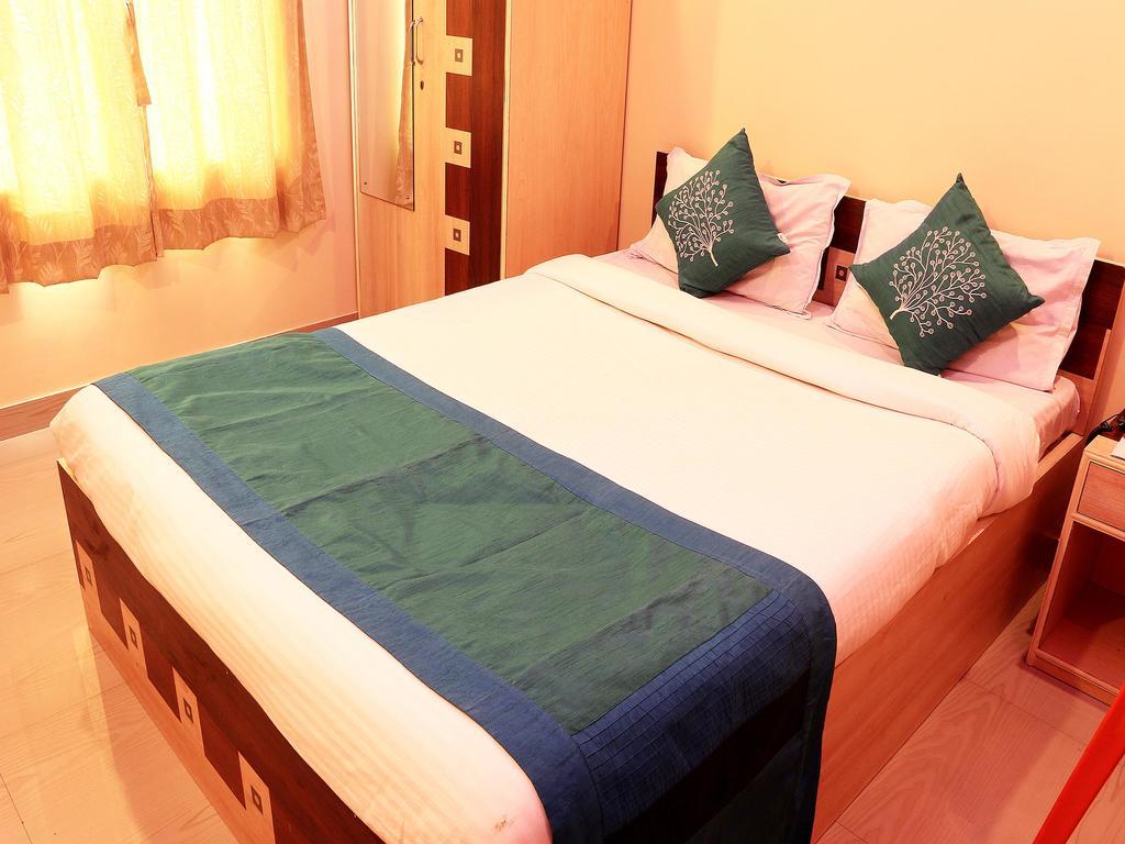 Oyo 1348 Hotel Zaika Inn Hāora 外观 照片