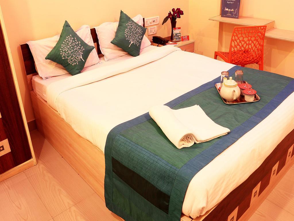 Oyo 1348 Hotel Zaika Inn Hāora 外观 照片