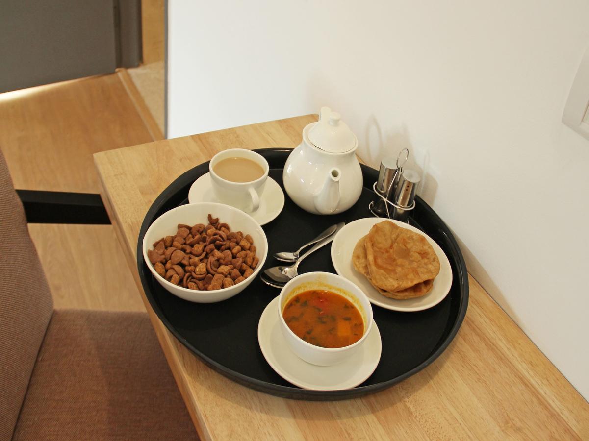 Oyo 1348 Hotel Zaika Inn Hāora 外观 照片